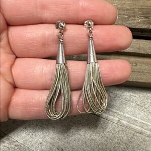 Tribal Native American great shape sterling silver liquid 925 stamped earrings